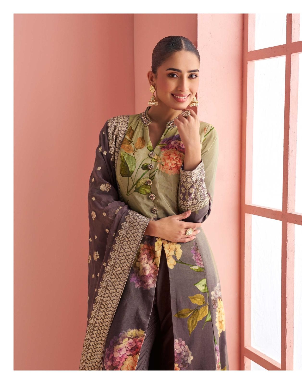 Sayuri Pulkari-10096 - Image 3