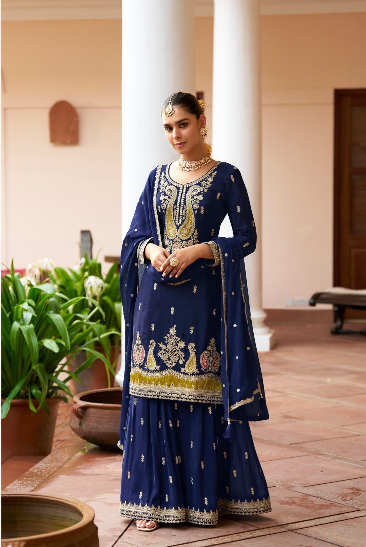 Gulkayra Varnika-7624